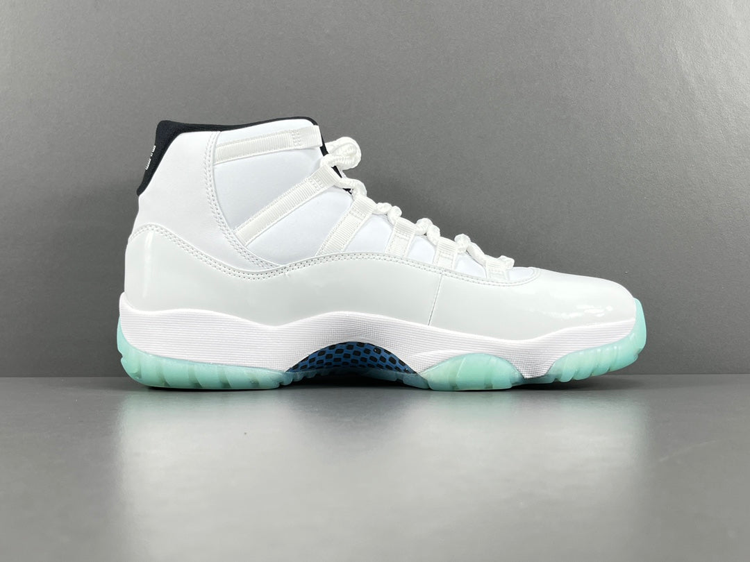 Air Jordan 11 RETRO