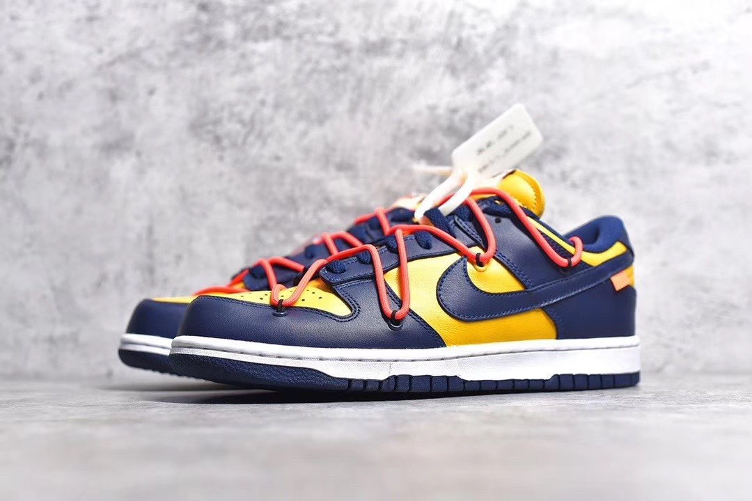 Nike Dunk Low * Futuro Off-White