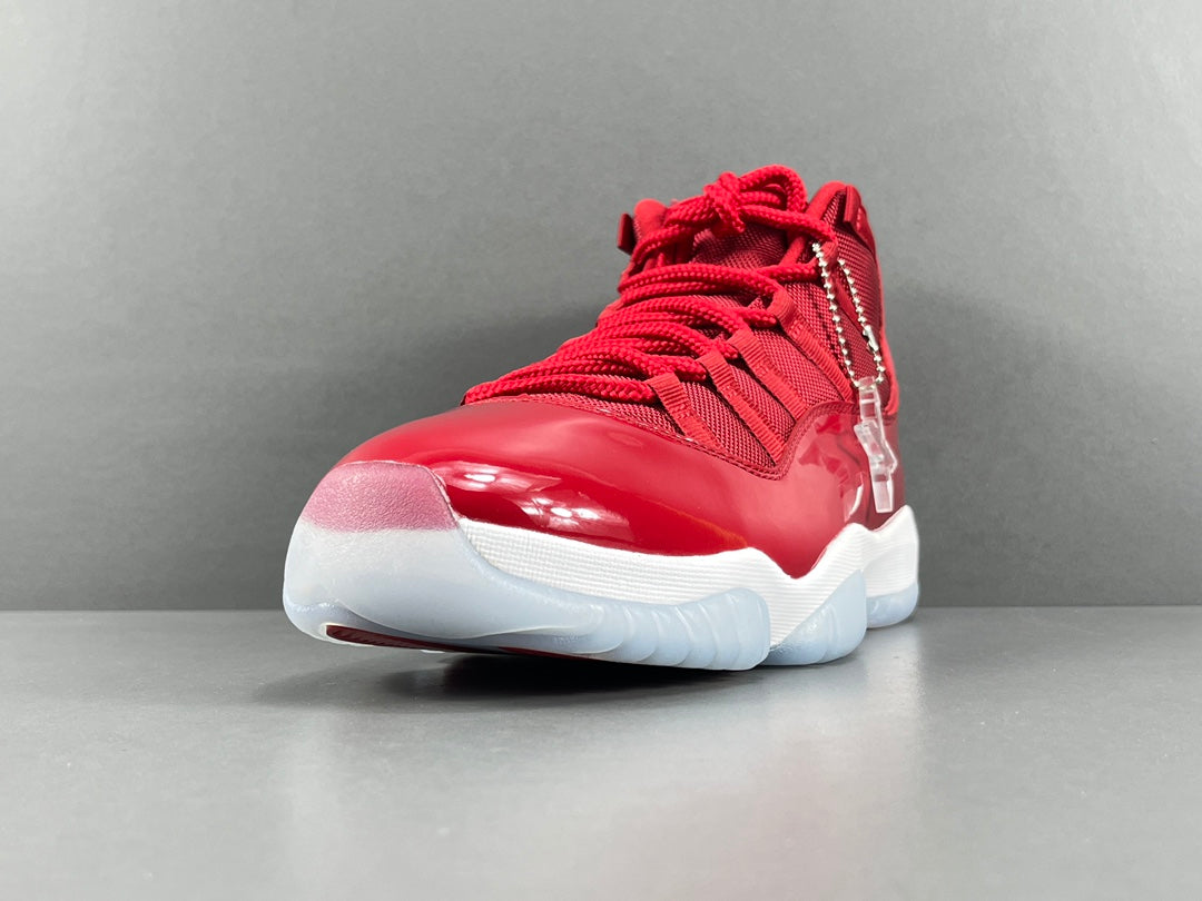 Air Jordan 11 Retro
