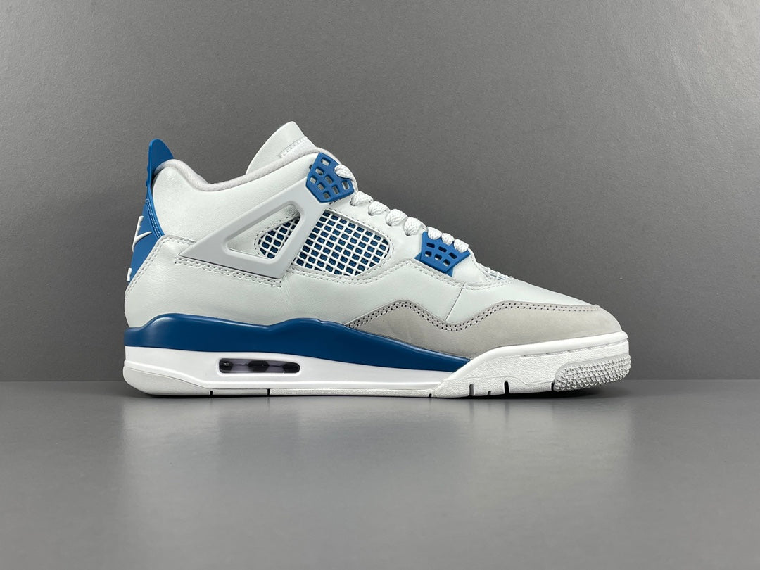 Air Jordan 4 "Military Blue
